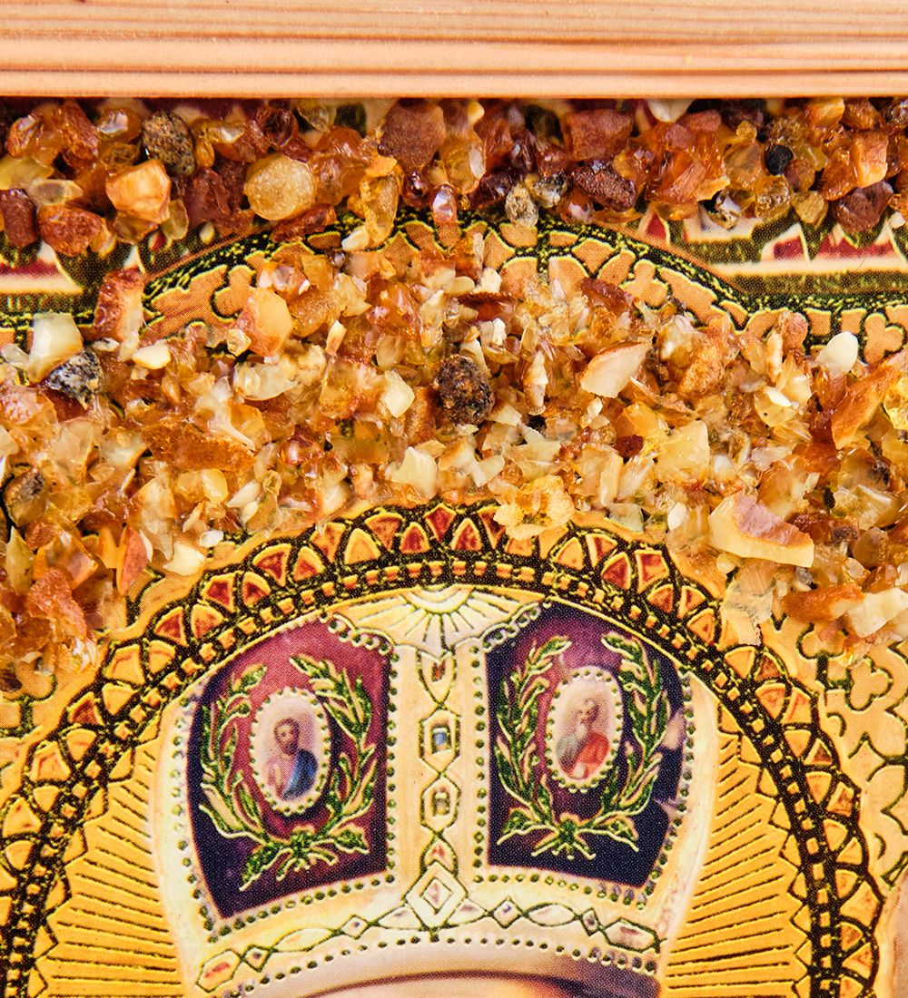 AMB-52/13 Икона «Николай Чудотворец» (с янтарной крошкой) дер.рамка 30х40