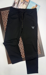 Спортивные штаны Prada