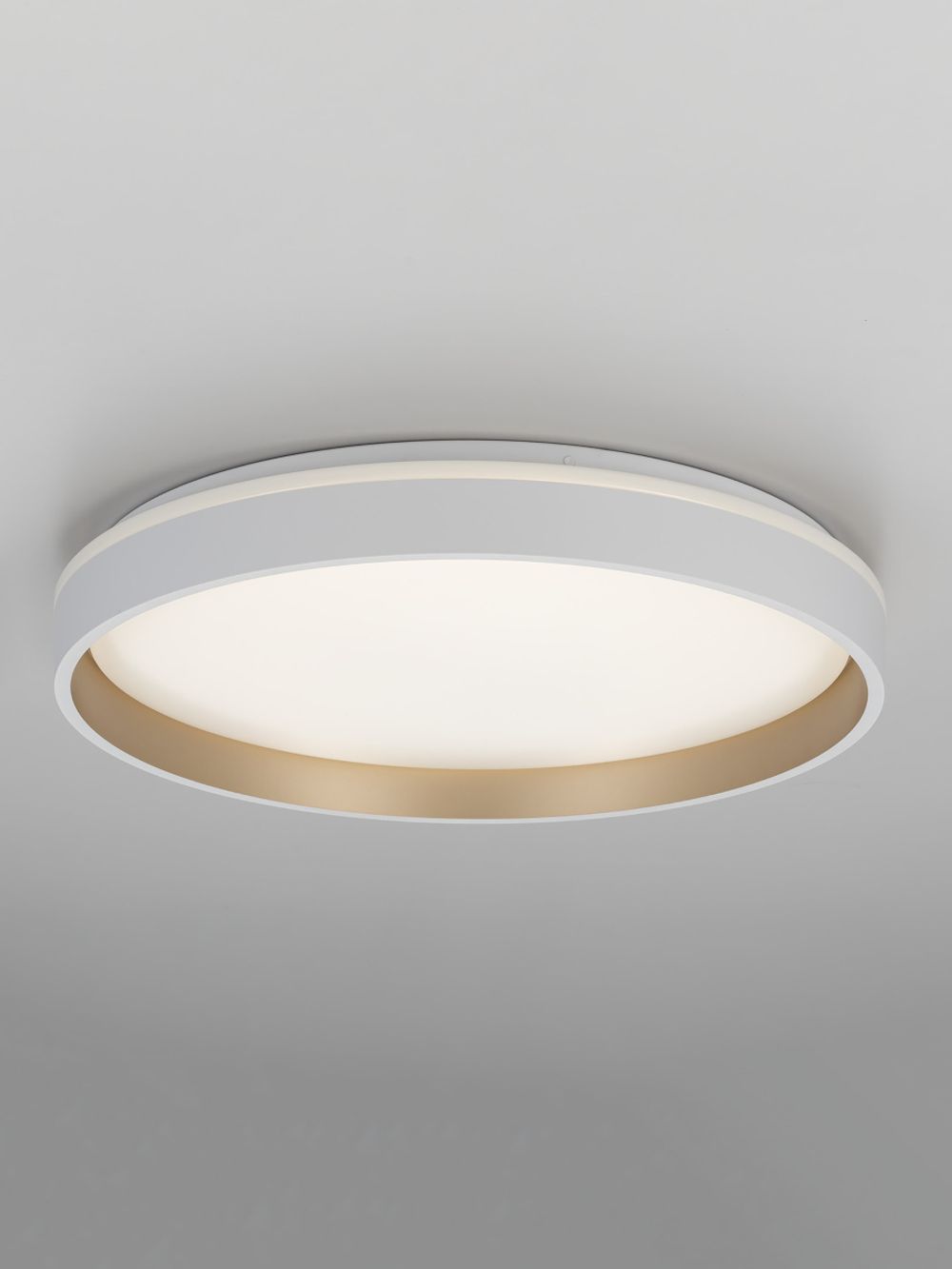 Citilux ENZO CL753450G LED RGB Светильник с пультом Белый + Золото