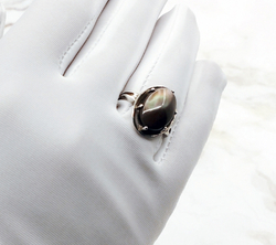 Серебряное колечко с камнем 13557а