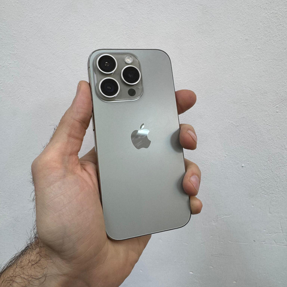 Apple iPhone 15 Pro 512GB 100% АКБ заднюю крышку меняли на оригинал (полный комплект)