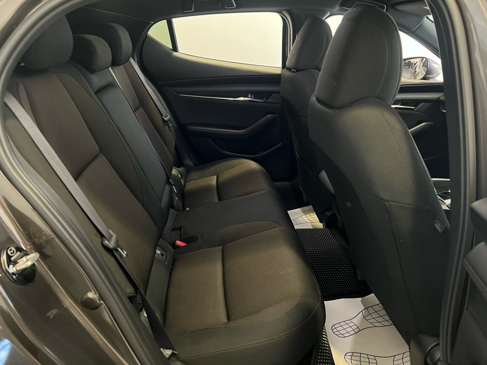 Mazda Mazda3, 2019 год