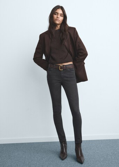 Джинсы-скинни со средней талией NEWISA