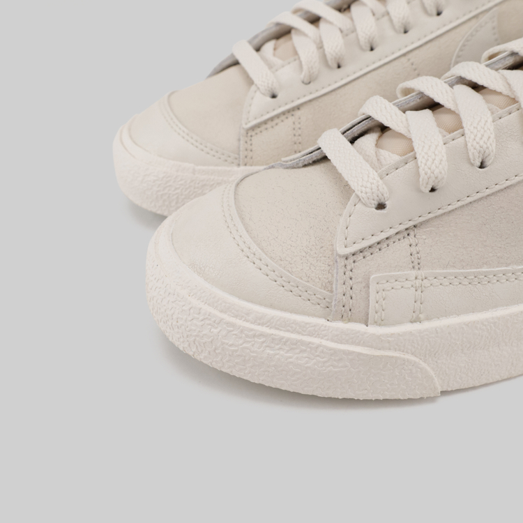 Кроссовки Nike Blazer Low '77 PRM Halloween артикул:DQ7671-001 - купить в магазине Дайс