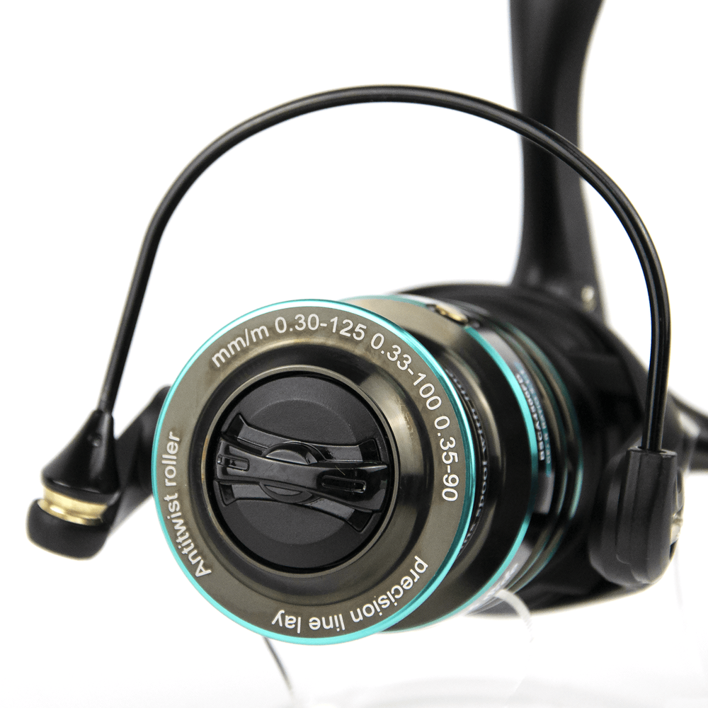 Катушка безынерционная Black Side Cadet (4500, 5+1BB, мет. шпуля)