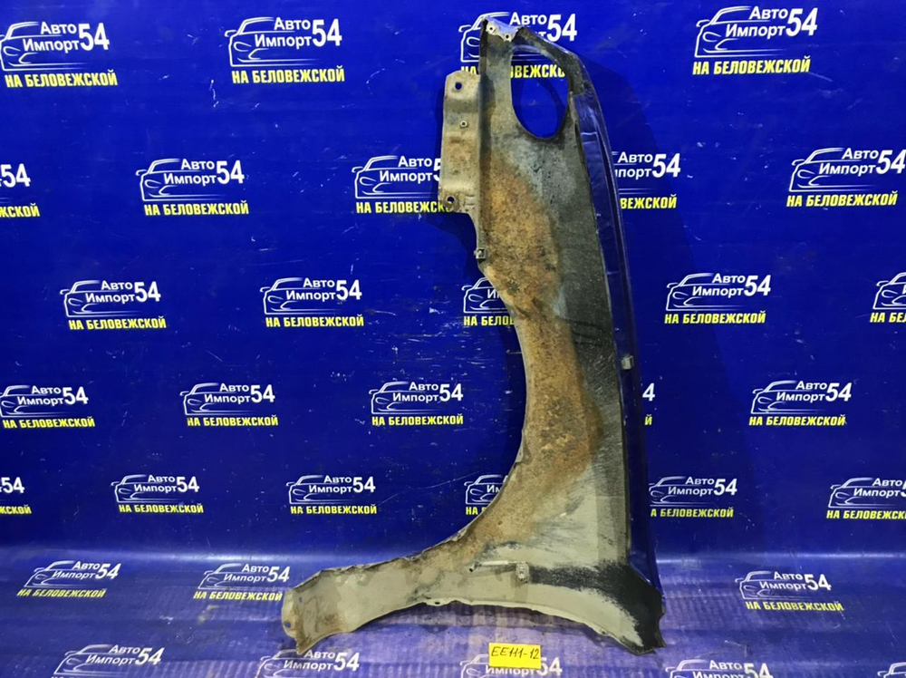 Крыло переднее правое TOYOTA COROLLA 1999