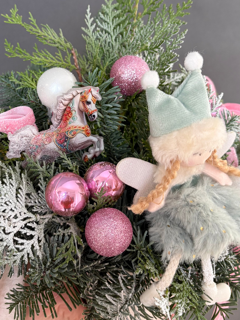 Новогодняя композиция в кружке «Милый ангелочек»