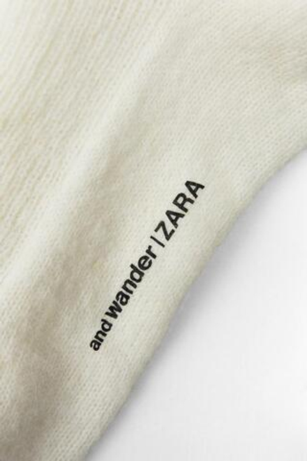 ZARA X AND WANDER ВЫСОКИЕ НОСКИ, ЭКРЮ