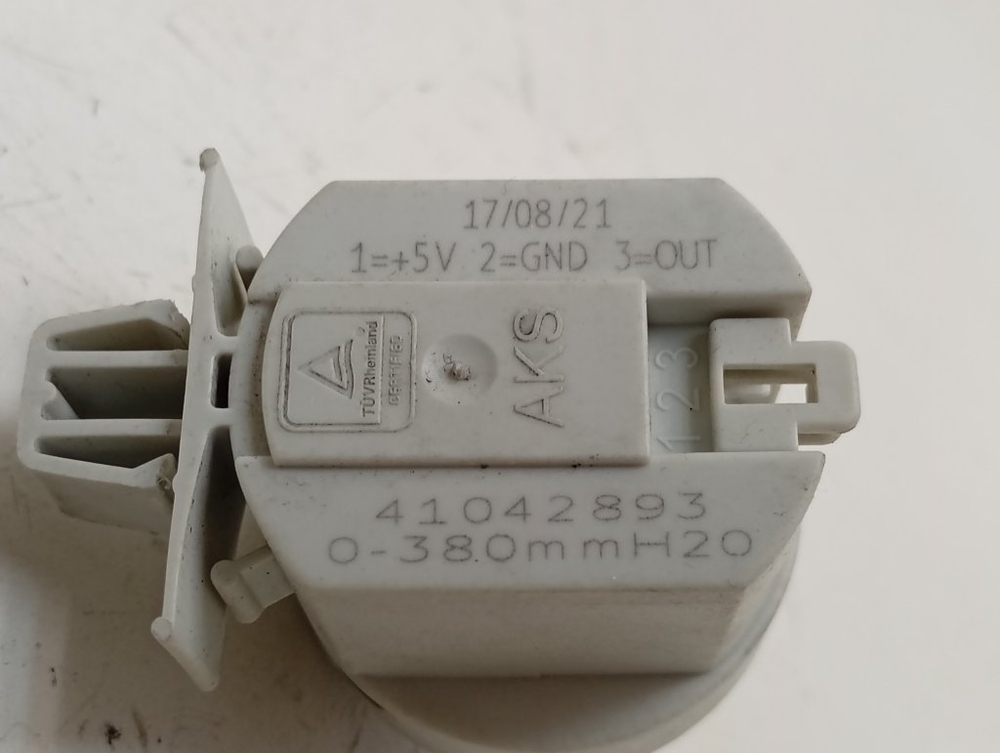 CSWS40364D207 кт76 Датчик уровня воды для стиральной машины Candy 41042893 б/у