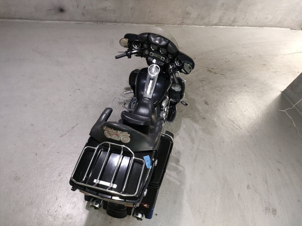 Harley-Davidson Electra Glide FLHTK1690 050610