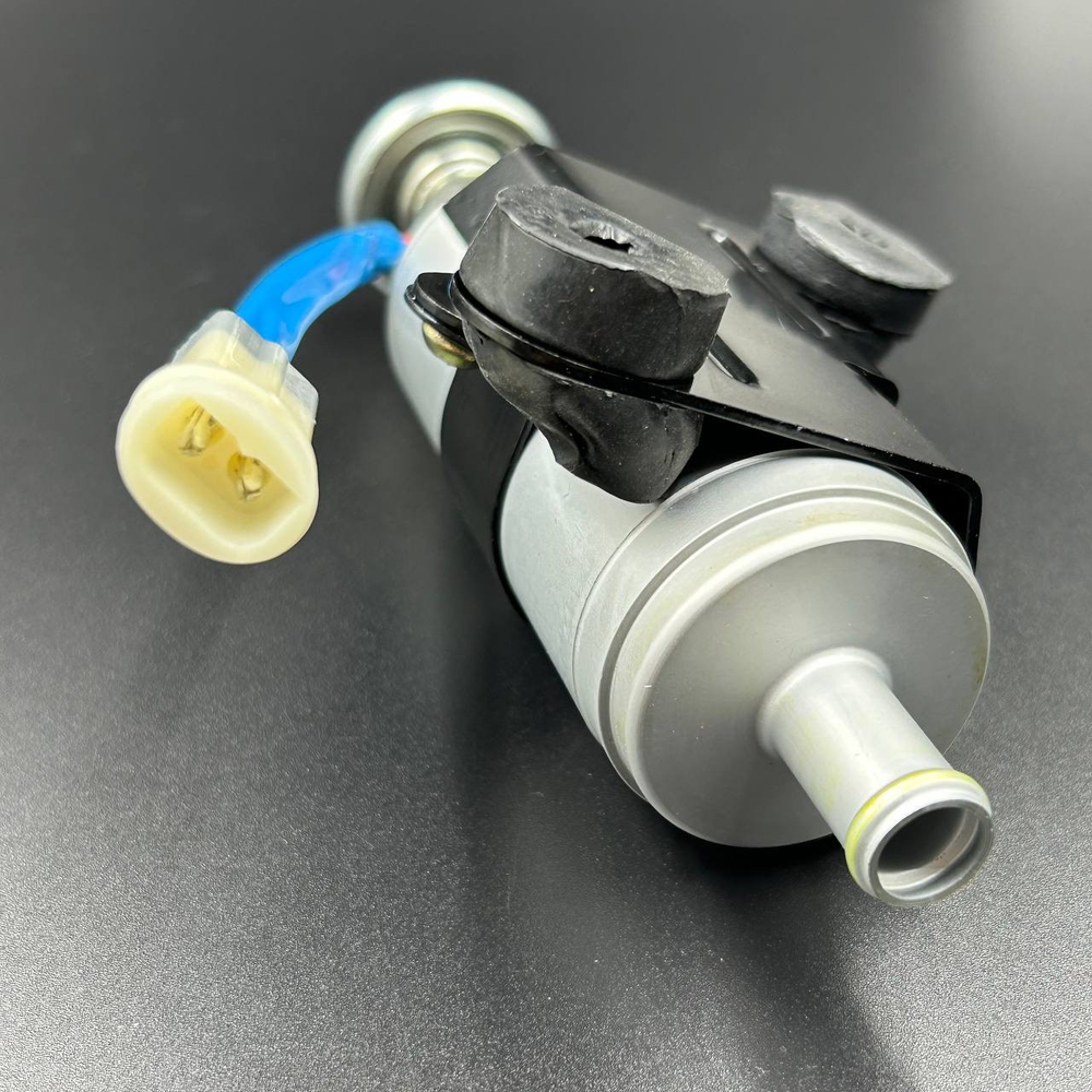 Насос топливный Suzuki DF200-350 (JSP)