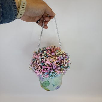 Гипсофила в шляпной коробке "Бабочки"