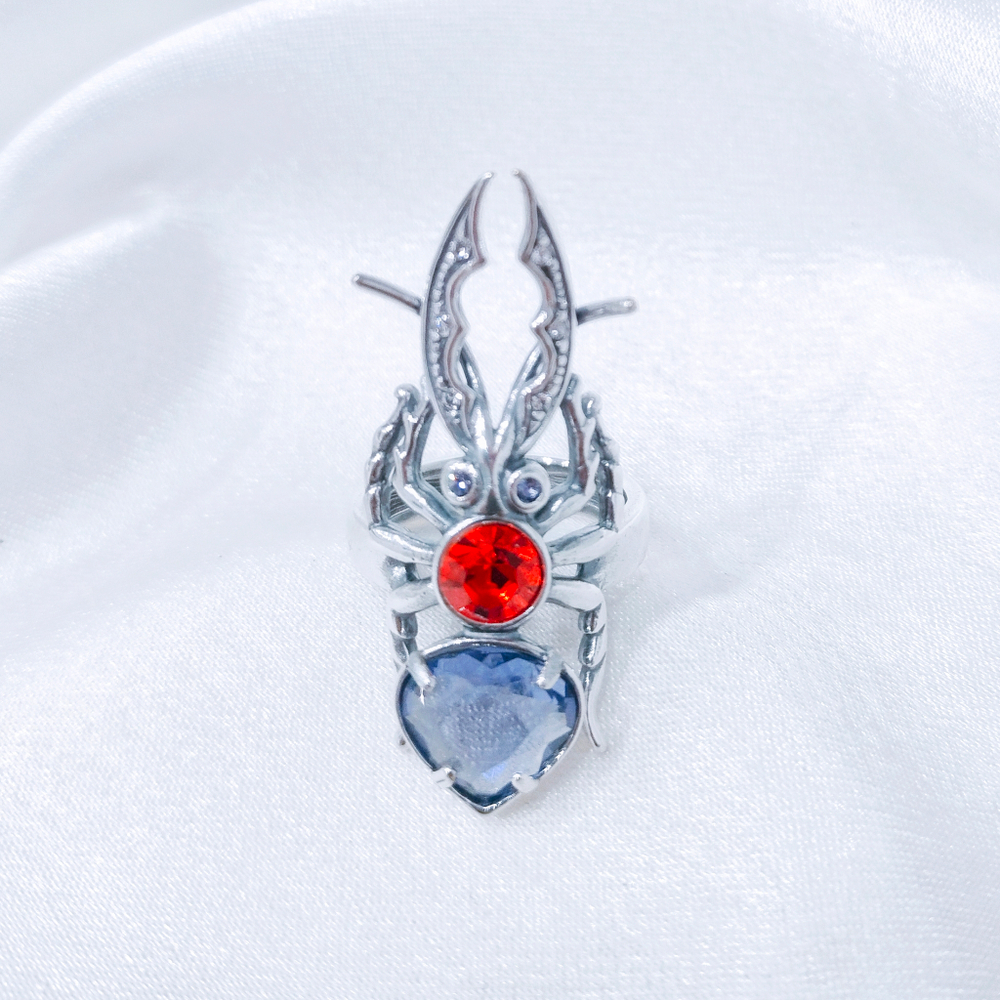 "Жук-Паук" кольцо в серебряном покрытии из коллекции "Эскарбахо" от Jenavi