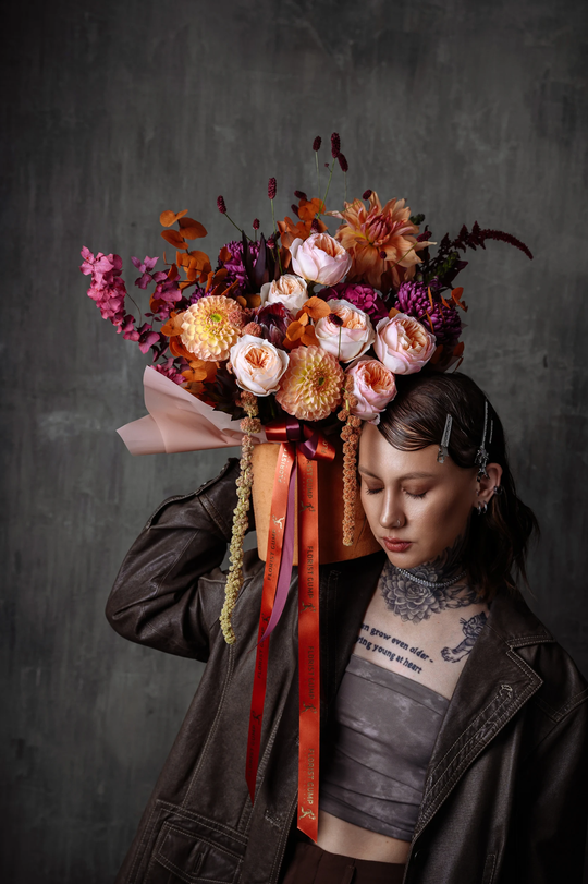 Авторская коробка с цветами "Румяные яблочки"