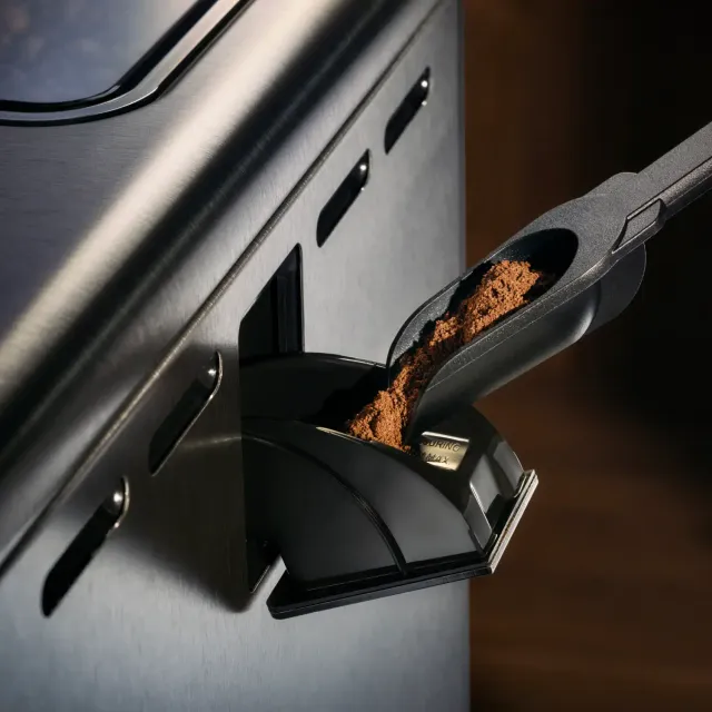 Кофемашина WMF Perfection 760 CP823A10