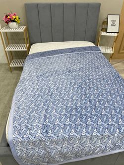 Плед БРЕНД 1,5сп ЛИКВИ