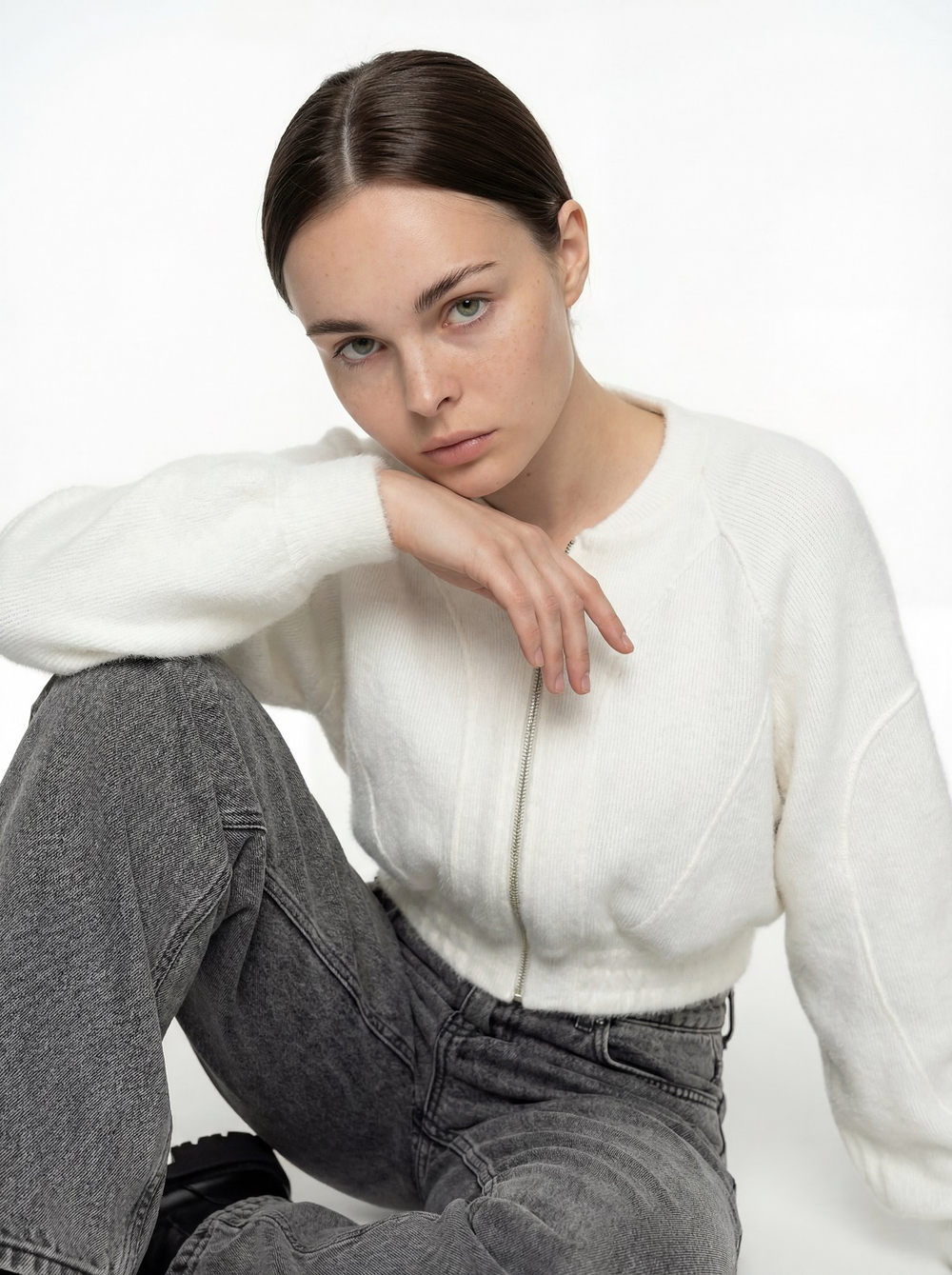 Бомбер ДАФНА