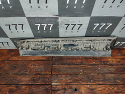 Накладка двери передней правой Hyundai Santa Fe 4 (TM) 18-нв Б/У Оригинал 87722S1000