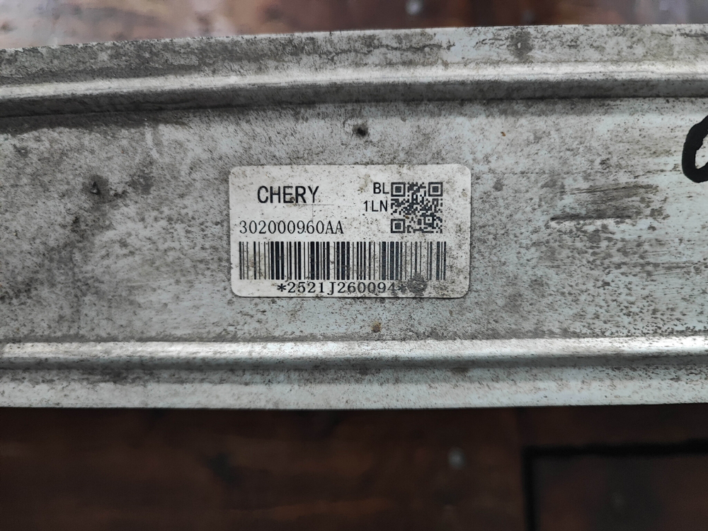 Интеркулер Exeed TXL 19-нв Б/У Оригинал 302000960AA