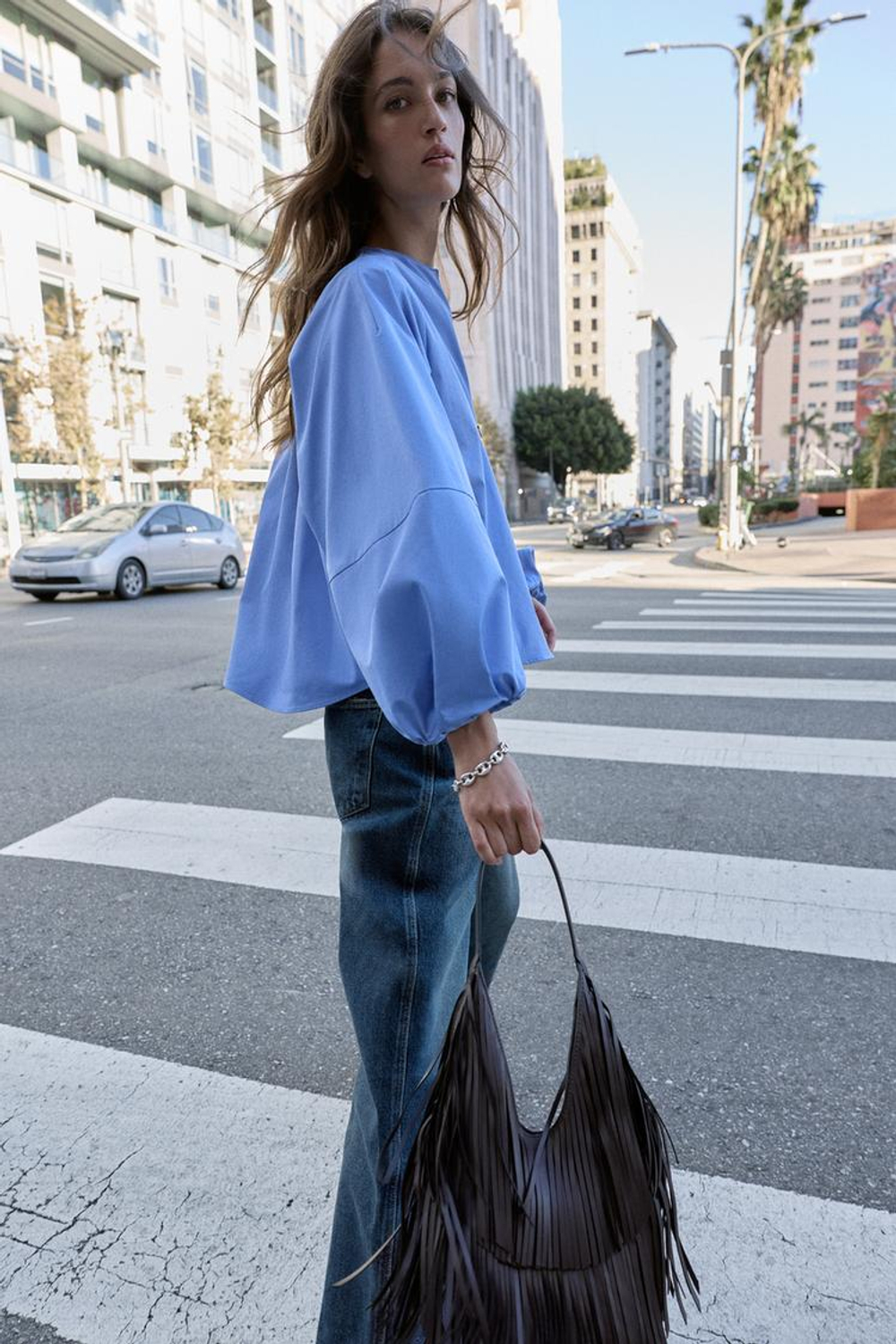 ZARA РУБАШКА ИЗ ПОПЛИНА С ОБЪЕМНЫМИ РУКАВАМИ, ГОЛУБОЙ