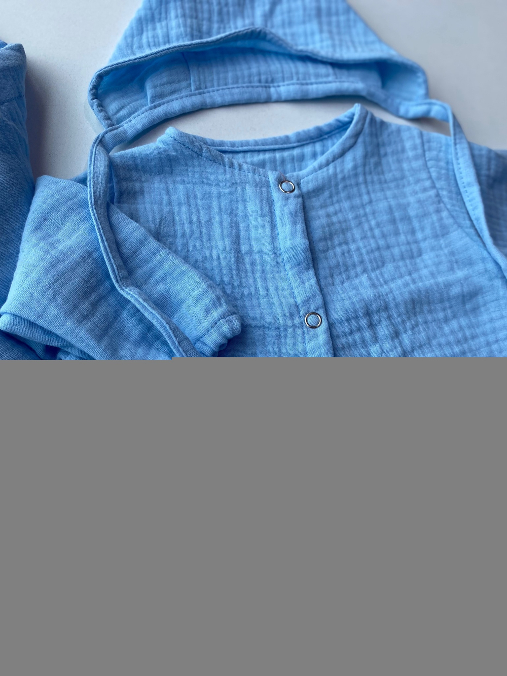 Муслиновый комплект на выписку лето "With Love" 4 пр. (Одеяло, пояс, комбинезон, шапочка) (Цвет: Серый)