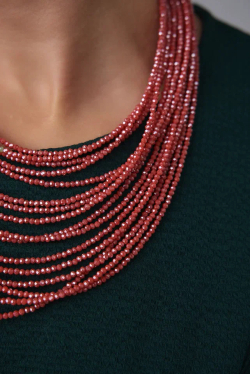 Колье каскад "Венеция, оттенок рябина, венец.стекло, натур.кожа