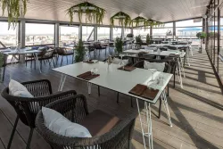 "Руссо" обеденный стол из HPL 150х80см, цвет "молочный"