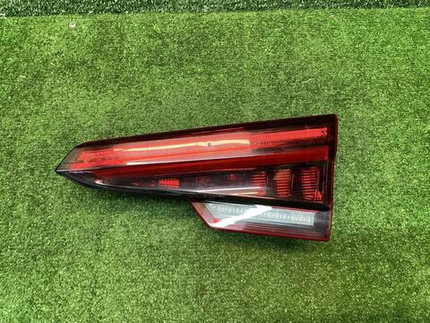 Фонарь правый внутренний Audi A4 B9 (2015-2020)