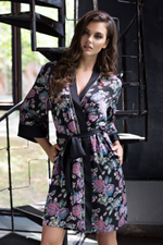 Кимоно Sharlotta из принтованного твила (Размер: M-L) (Цвет: черный с розовым)