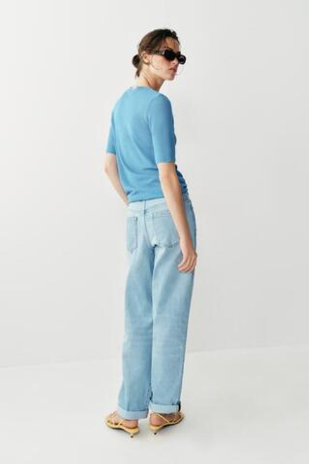 ZARA ДЖИНСЫ Z1975 RELAXED FIT СО СРЕДНЕЙ ПОСАДКОЙ И ОТВОРОТАМИ. ГОЛУБОЙ