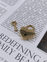 Замок сердце с ключом золотистый