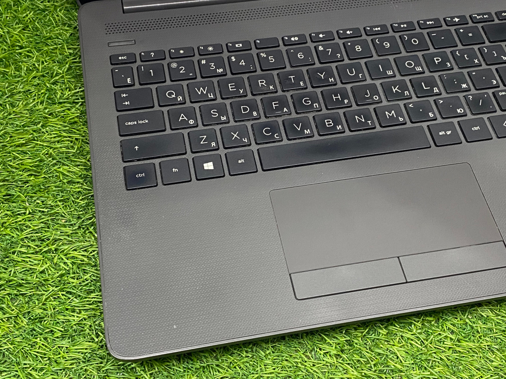 Ноутбук HP 15.6' i3-7020U/4GB/500GB/ 250 G7[6BP31EA]/Windows 10