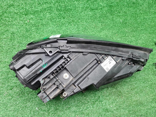 Фара левая Mercedes GLE V167 (2018-2024) LED