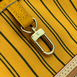 Louis Vuitton Neverfull Bandouliere Inside Out MM