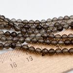 Дымчатый кварц граненый бусины, диаметр около 4,1-4,2 мм, цена за отрезок 19 см (1/2 нити)