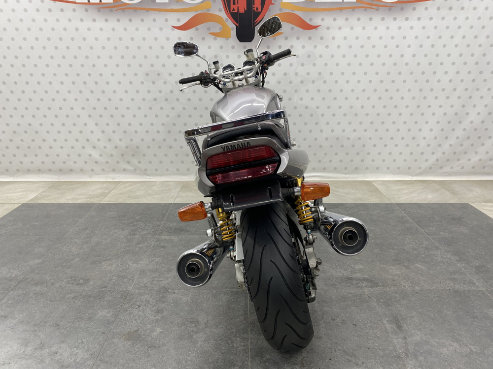 Yamaha XJR1300 , 2001