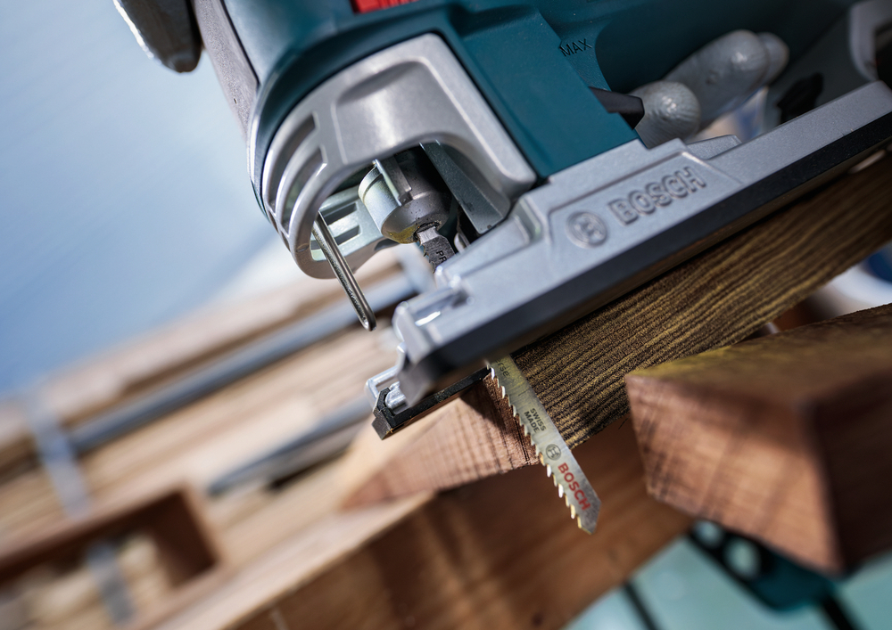 Лобзиковая пилка PRO Hardwood clean reverse T101BRF BOSCH 2608634235