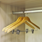 Набор деревянных вешалок для одежды с зажимами, 3 штуки, цвет светлое дерево