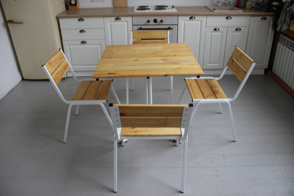 Комплект мебели 4+1