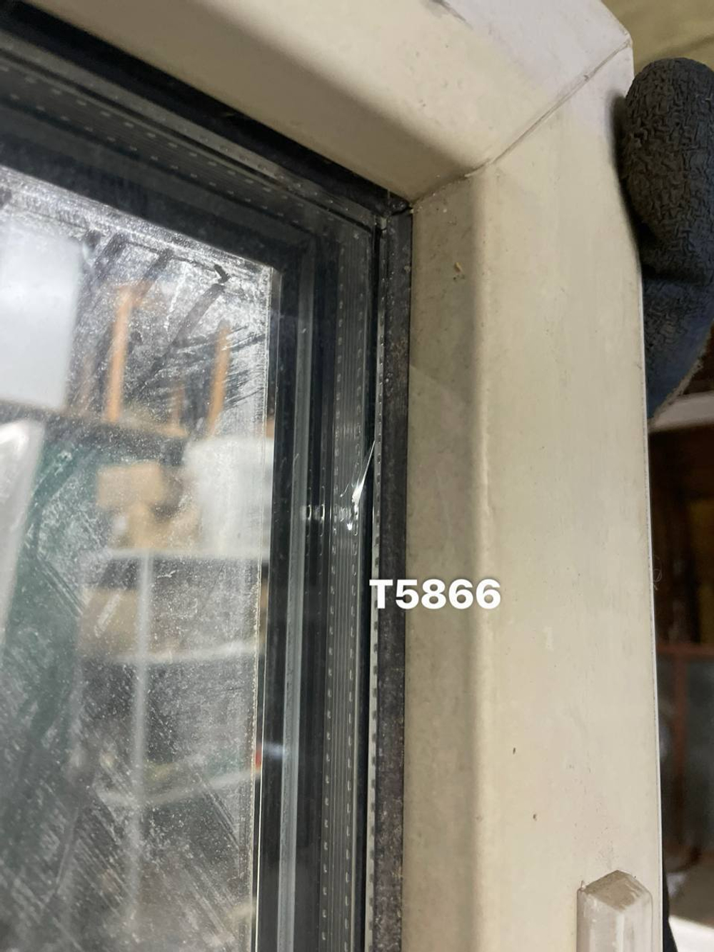 Окно Пластиковое Б/У 260(в) х 193(ш)