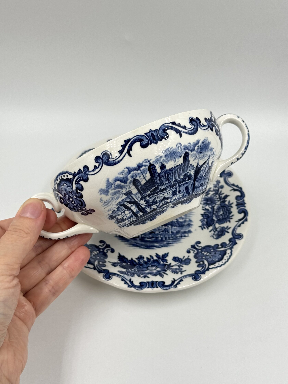 Бульонная пара Enoch Wedgwood