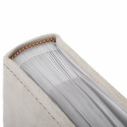 Фотоальбом BRAUBERG на 200 фото 10*15 см, под замшу, бумажные стр., бокс, беж с коричневым, 390679