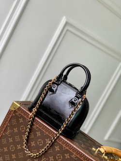 Louis Vuitton Nano Alma