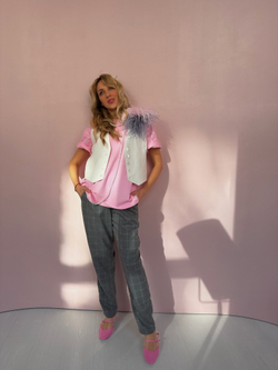 Брюки в клетку серые