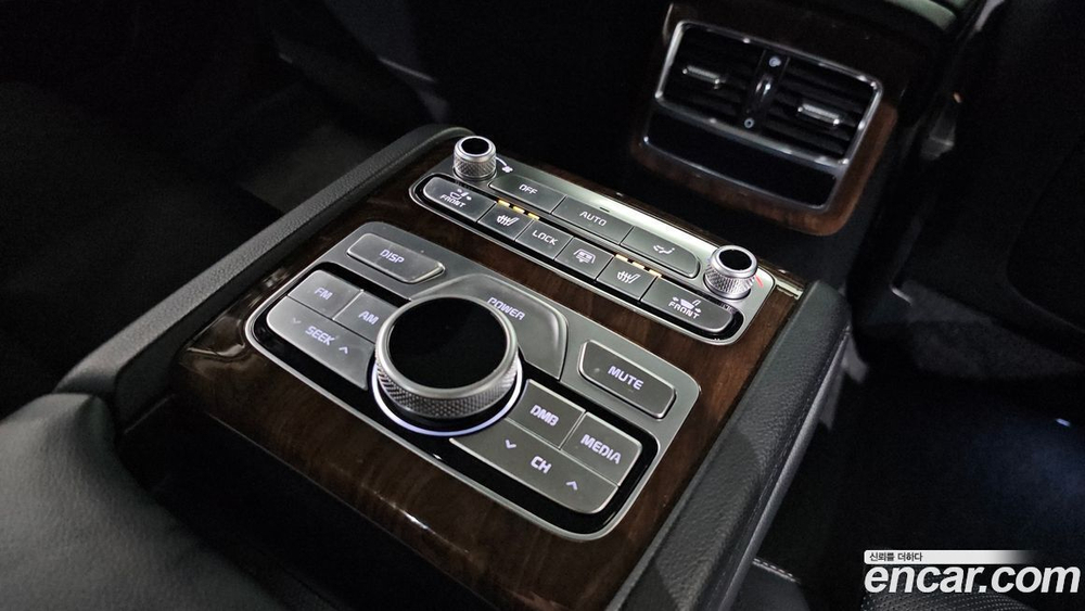 Kia The K9 (Quoris/K900) 3.8 GDI (12.2019)