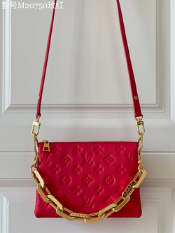 Louis Vuitton Coussin BB