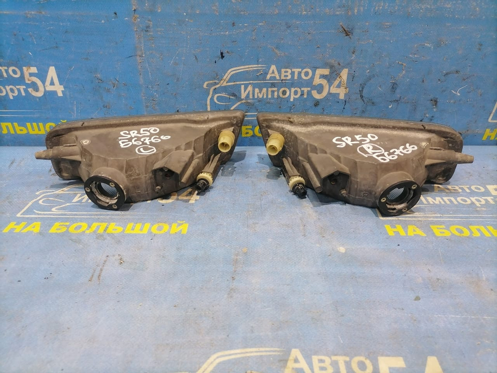 Туманка правая TOYOTA TOWNACE NOAH 1998-2008