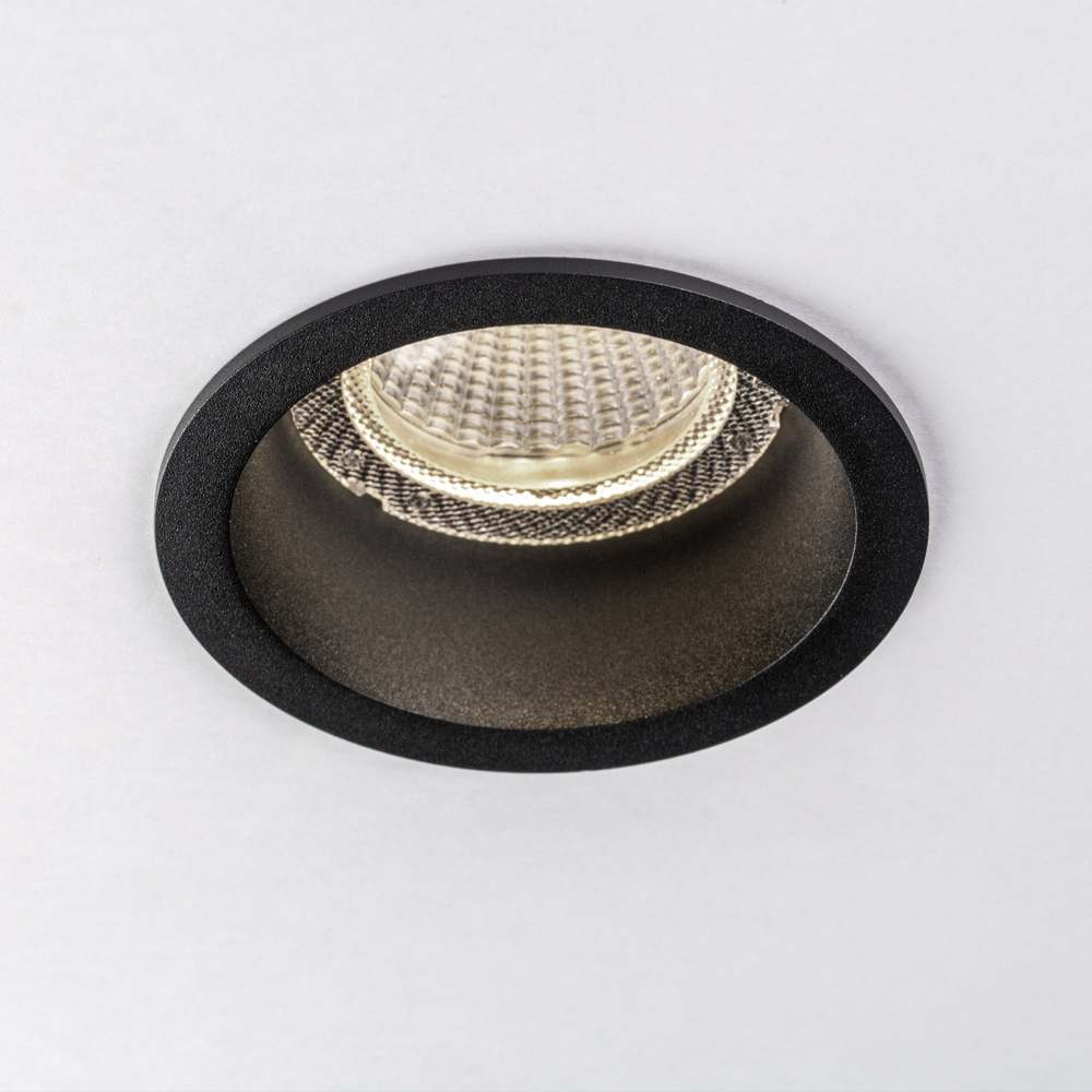 385047 Светильник CICLONE CYL 12W LED 923LM 60G ЧЕРНЫЙ 4000K IP65