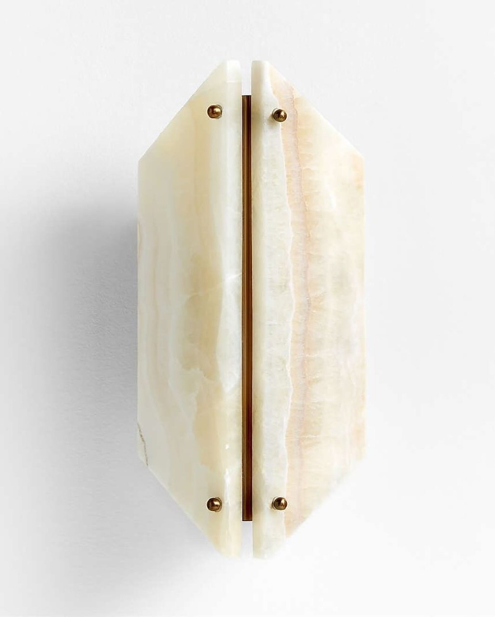 Настенное бра из натурального камня ✨