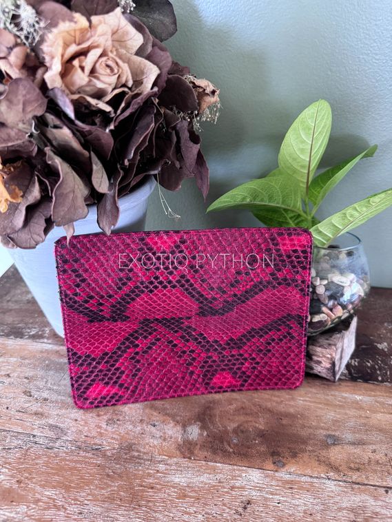 Обложка на паспорт из питона AC-136